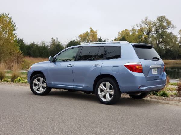 2008 Toyota Highlander limited - cars & trucks - by dealer - vehicle... for sale in Hutchinson, KS – photo 4