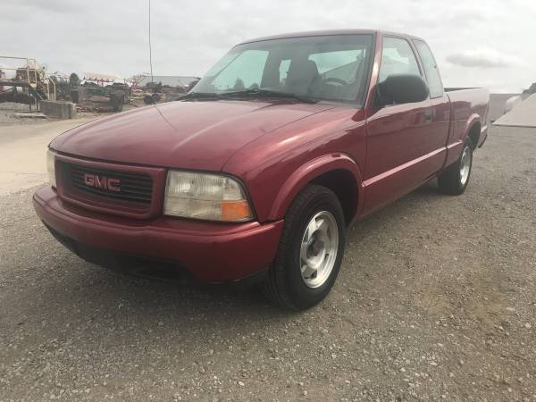 ***2001 GMC Sonoma Club Cab SLS*** Low Miles--ZERO Accidents!! -... for sale in Finchville, KY – photo 2