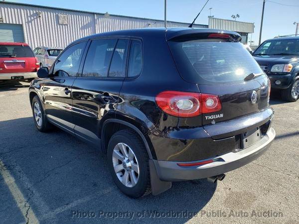 2010 *Volkswagen* *Tiguan* *AWD 4dr Automatic S* Blu - cars & trucks... for sale in Woodbridge, District Of Columbia – photo 6