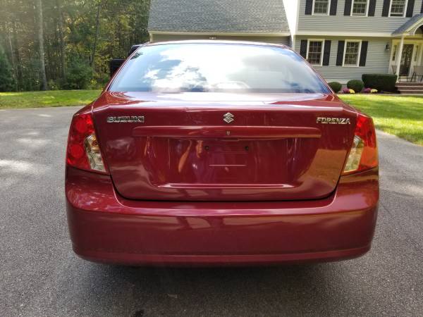 2007 Suzuki Forenza - cars & trucks - by owner - vehicle automotive... for sale in Groveland, MA – photo 6