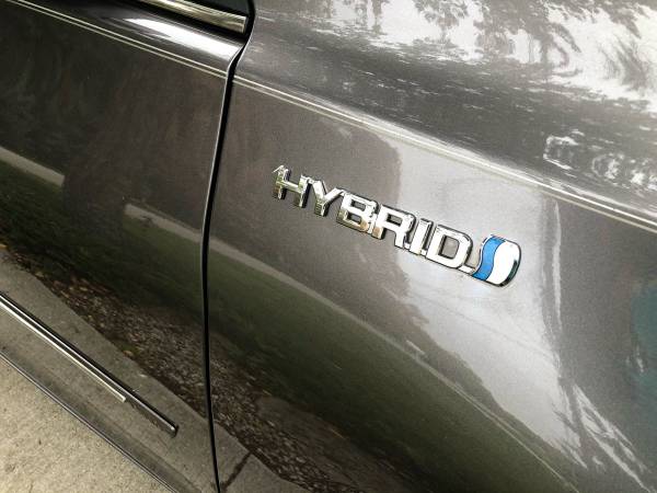 2015 Toyota Camry Hybrid 40MPG for sale in Elk Rapids, MI – photo 9