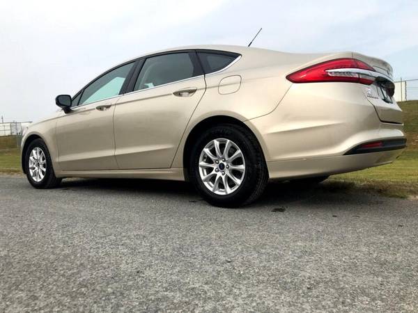 2018 Ford Fusion S - cars & trucks - by dealer - vehicle automotive... for sale in Shippensburg, PA – photo 11
