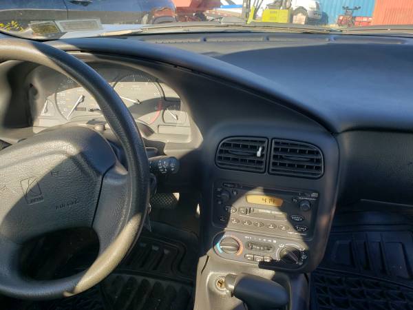 2002 SATURN 4DR WRECKED for sale in Cortland, NY – photo 6