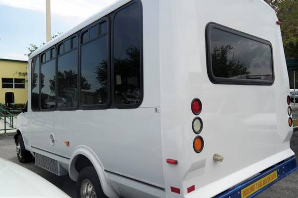 2014 Chevrolet G-4500 Eldorado Gas 15 P Bus for sale in Ocala, FL – photo 4