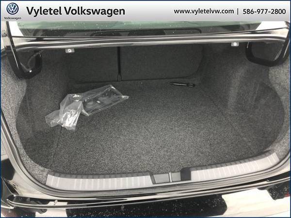 2019 Volkswagen Jetta sedan S Auto w/SULEV - Volkswagen Black - cars for sale in Sterling Heights, MI – photo 8