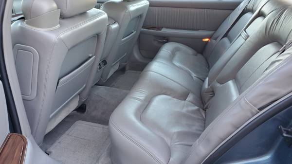 2002 Buick Park Avenue - Comfortable Leather - V6 - Cold A/C - cars... for sale in Ace Auto Sales - Albany, Or, OR – photo 9