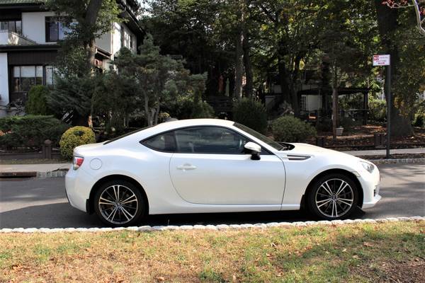2013 Subaru BRZ Manual 2dr Cpe Premium 6 SPEED MANUAL for sale in Great Neck, NY – photo 8