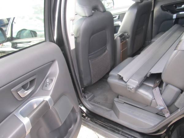 2007 volvo xc90 awd - cars & trucks - by dealer - vehicle automotive... for sale in Rutland, VT – photo 3