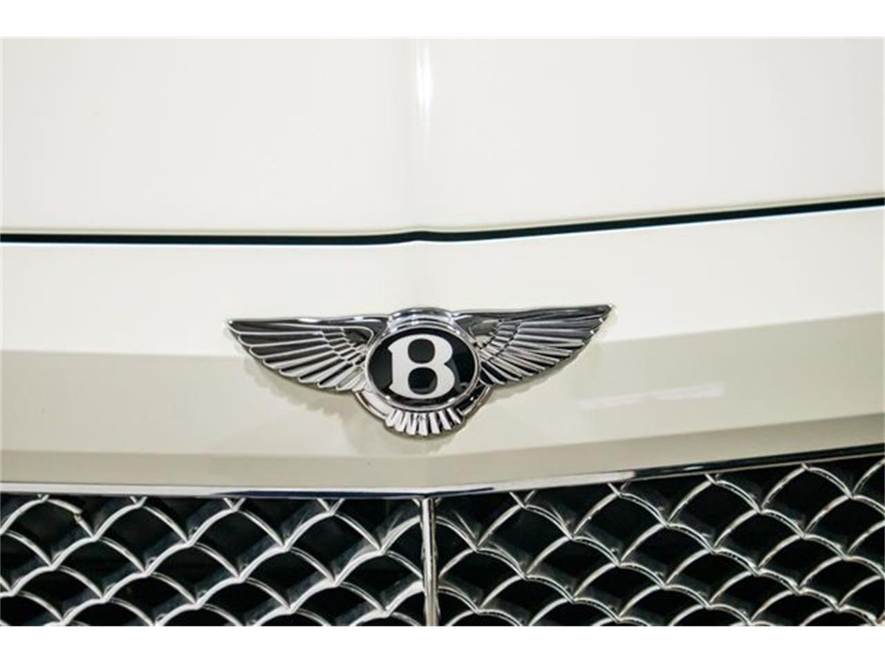 2018 Bentley Bentayga for sale in Saint Louis, MO – photo 40