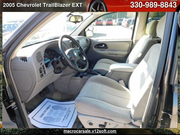 2005 Chevrolet TrailBlazer EXT LT 4WD 4dr SUV with - cars & trucks -... for sale in Akron, OH – photo 13