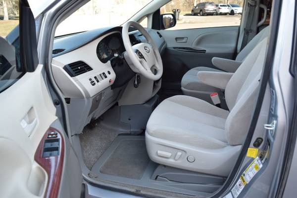 2012 Toyota Sienna LE SILVER - - by dealer for sale in Denver, NM – photo 12