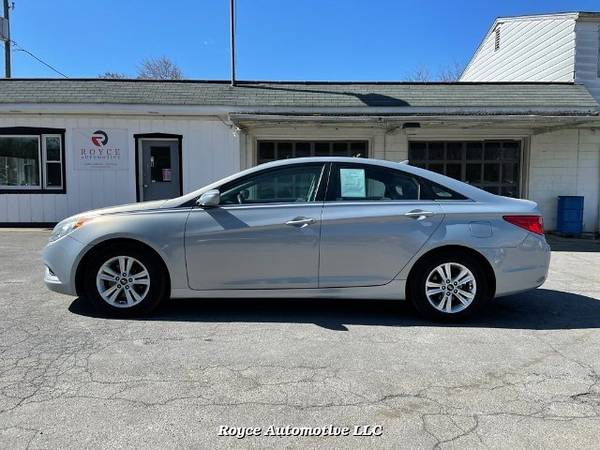 2011 Hyundai Sonata GLS Auto - - by dealer - vehicle for sale in Lancaster, PA – photo 6