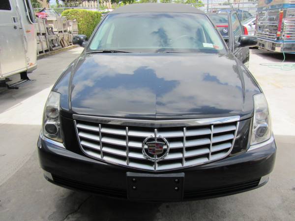 2011 DTS Cadillac Superior 6 door Limousine funeral car hearse for sale in Hollywood, SC – photo 7