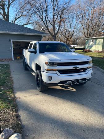 2017 Silverado Z71 LT - cars & trucks - by owner - vehicle... for sale in Creston, IA