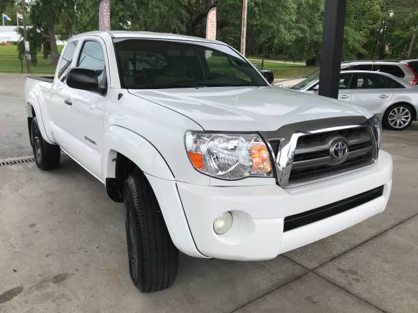 2009 Toyota Tacoma Pre Runner EXTRA Clean - - by for sale in Tallahassee, FL – photo 9