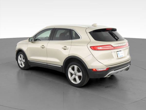 2017 Lincoln MKC Premiere Sport Utility 4D suv Gold - FINANCE ONLINE... for sale in Pittsburgh, PA – photo 7
