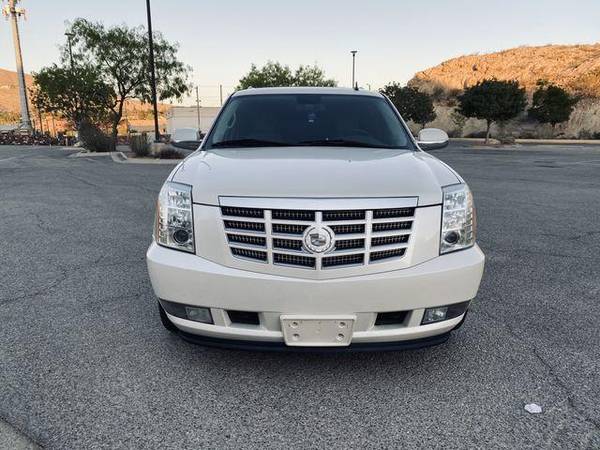 2009 Cadillac Escalade Sport Utility 4D - - by dealer for sale in El Paso, TX – photo 2