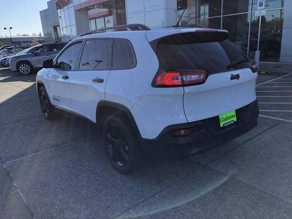 2017 Jeep Cherokee Sport CALL/TEXT - cars & trucks - by dealer -... for sale in Gladstone, OR – photo 3