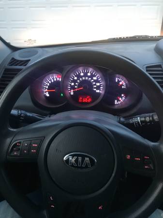 Kia Soul 2013 - cars & trucks - by owner - vehicle automotive sale for sale in Hudson, MN – photo 9