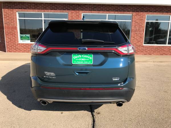 2016 Ford Edge SEL AWD - cars & trucks - by dealer - vehicle... for sale in Cascade, IA – photo 7