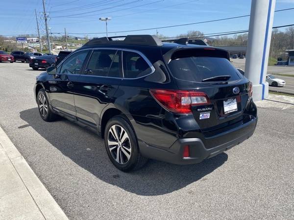 2018 Subaru Outback 2 5i suv Crystal Black Silica for sale in LaFollette, TN – photo 7