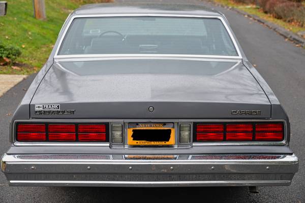 1986 Chevrolet Caprice - cars & trucks - by owner - vehicle... for sale in Tarrytown, NY – photo 4