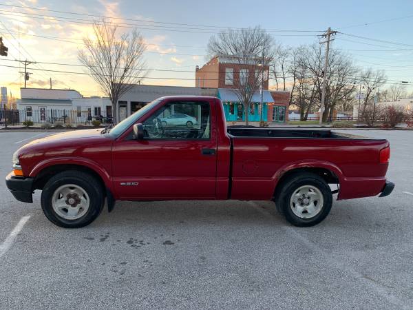 2002 Chevy S-10 5 SPEED MANUAL - cars & trucks - by dealer - vehicle... for sale in Saint Clair, MO – photo 8