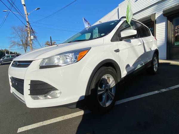 2014 Ford ESCAPE SE FWD W/4X4 - - by dealer - vehicle for sale in Wallingford, CT – photo 2