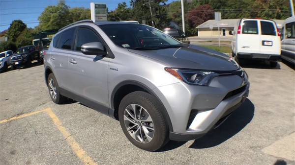 2018 Toyota RAV4 Hybrid LE suv for sale in Dudley, RI – photo 2