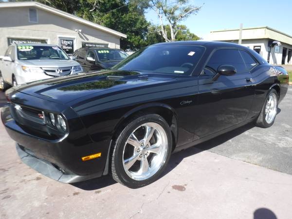 2010 Dodge challenger RT Hemi Classic - cars & trucks - by dealer -... for sale in New Port Richey , FL – photo 3