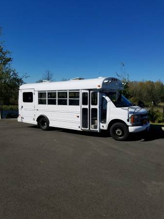 2001 Chevrolet Mid Bus for sale in Vancouver, OR – photo 10