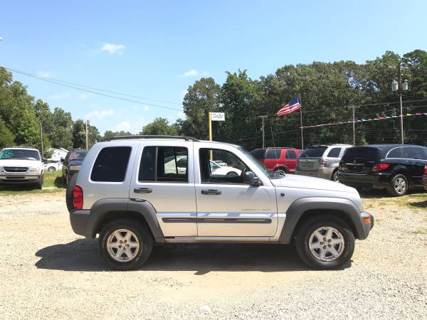 2004 Jeep Liberty - cars & trucks - by owner - vehicle automotive sale for sale in DALLAS, NC – photo 7
