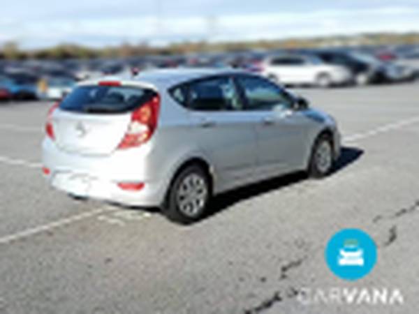 2017 Hyundai Accent SE Hatchback 4D hatchback Silver - FINANCE... for sale in Washington, District Of Columbia – photo 11