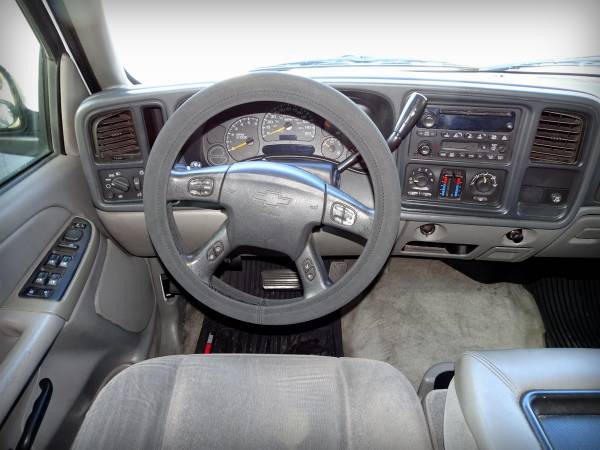 2005 Chevy Suburban 1500 NEW Transmission CLEAN Title 9 seats for sale in Saint George, UT – photo 14