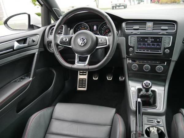 2017 Volkswagen Golf GTI SE for sale in Burnsville, MN – photo 18