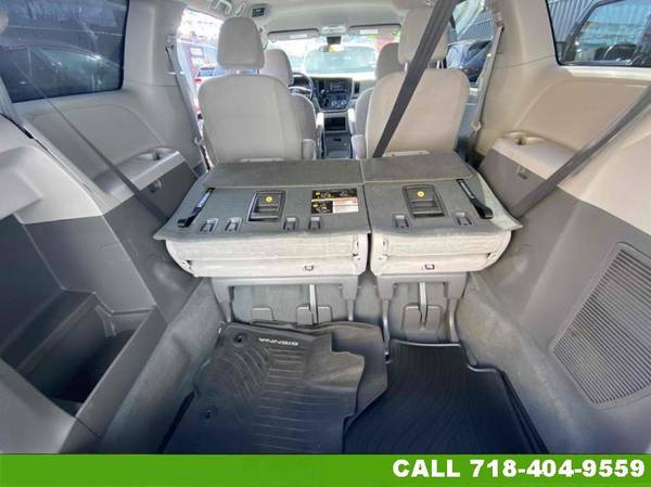 2019 Toyota Sienna L 7-Passenger Wagon - - by dealer for sale in elmhurst, NY – photo 24