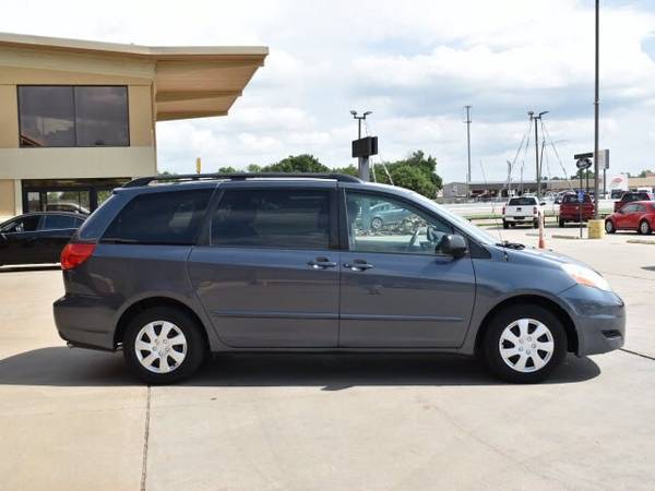 2009 Toyota Sienna LE - cars & trucks - by dealer - vehicle... for sale in Wichita, KS – photo 12