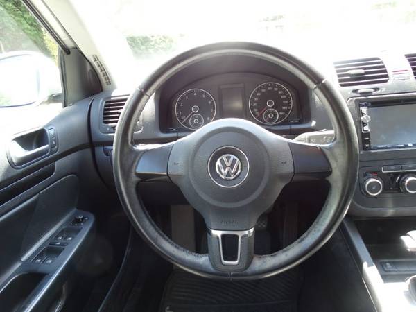 2010 *Volkswagen* *Jetta SE Whls Moon* *Local Trade, Gr for sale in Forest Grove, OR – photo 9