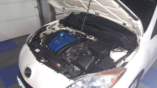 2012 Mazda 3 I-Touring - cars & trucks - by owner - vehicle... for sale in Sycamore, IL – photo 11