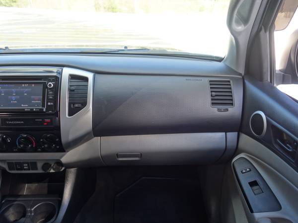 2015 Toyota Tacoma 4WD Double Cab V6 - - by dealer for sale in Derry, ME – photo 24
