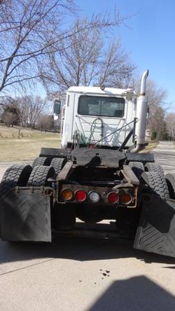Mack CXN613 Tandem Semi Tractor for sale in Hutchinson, MN – photo 5