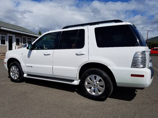 2007 Mercury Mountaineer *AWD, PWR 3RD ROW w/RR AC, MOONRF* Runs GR8! for sale in Grants Pass, OR – photo 4