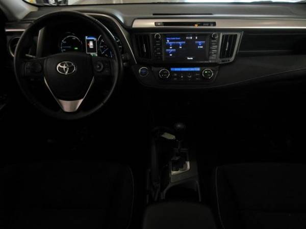 2018 TOYOTA RAV4 - KBB Says $26,558...We Say $23,763 - cars & trucks... for sale in Green Bay, WI – photo 5
