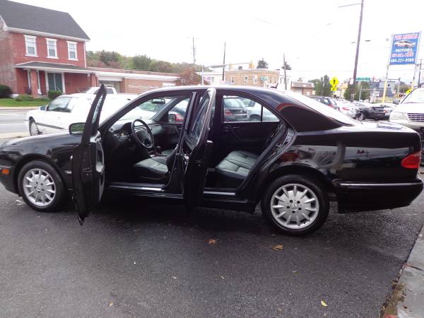 2001 MERCEDES BENZ E-CLASS-CLEAN INSIDE/OUTSIDE-LOADED-CLEAN CARFAX for sale in Allentown, PA – photo 22