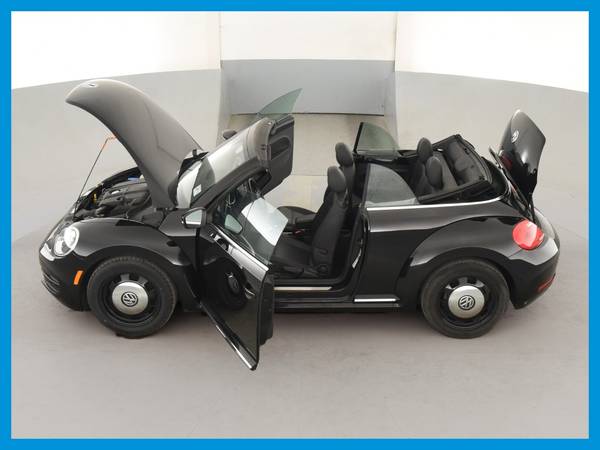 2014 VW Volkswagen Beetle 2 5L Convertible 2D Convertible Black for sale in Long Beach, CA – photo 16