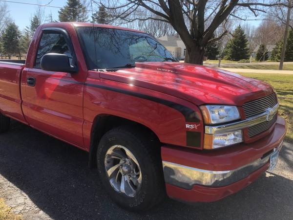 2005 Chevy silverado for sale in Lansing, MN – photo 3