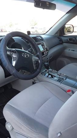 2013 Toyota Highlander - cars & trucks - by owner - vehicle... for sale in Ponte Vedra, FL – photo 6