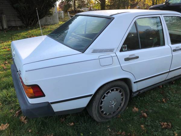 Mercedes 190D 1987 $1,200 OBO - cars & trucks - by owner - vehicle... for sale in Swansea, MA – photo 4