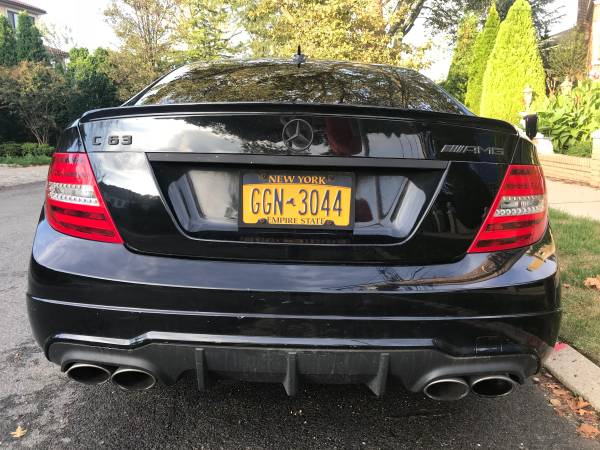 MERCEDES BENZ C 63 AMG 2012 - PRICE DROP! for sale in Brooklyn, NY – photo 4