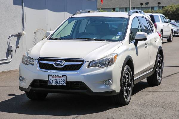 2013 Subaru XV Crosstrek Premium hatchback Satin White Pearl - cars for sale in Sacramento , CA – photo 3
